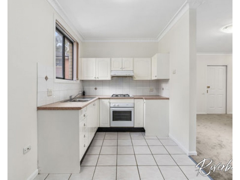 2/37-41 Crosby Street, Greystanes NSW 2145
