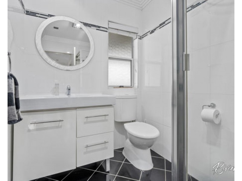 1 Lucerne Avenue, South Wentworthville NSW 2145