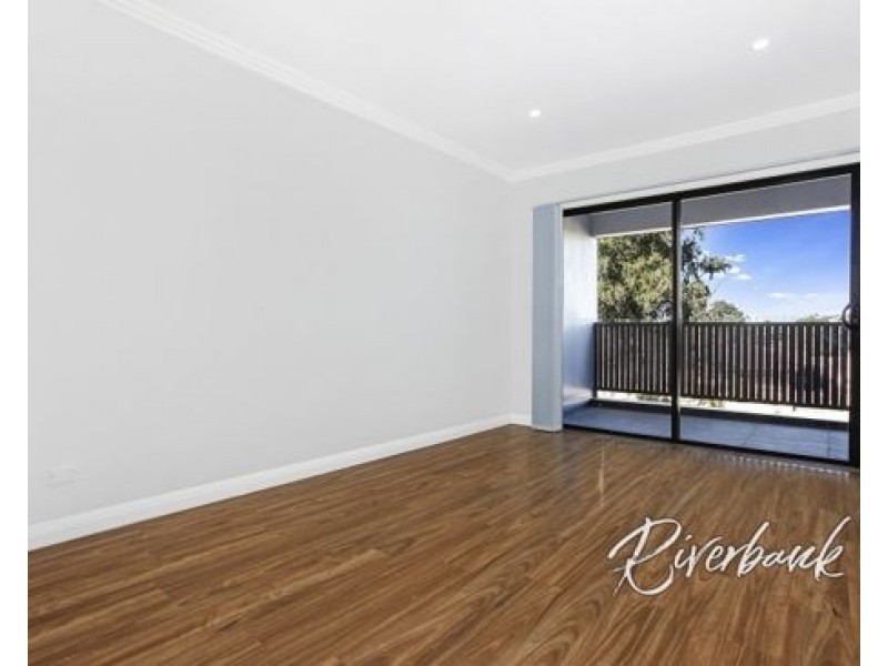 7B Robyn Street, Woodpark NSW 2164