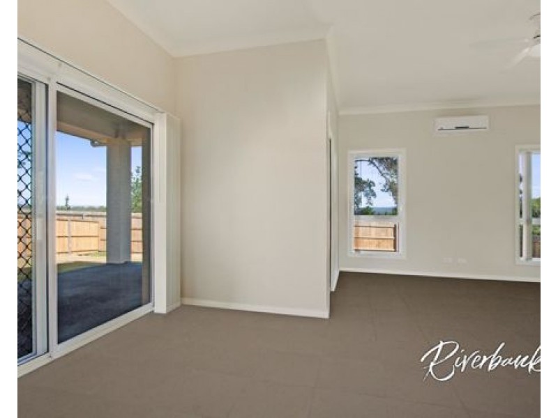 29 Asimus Circuit, Elderslie NSW 2570