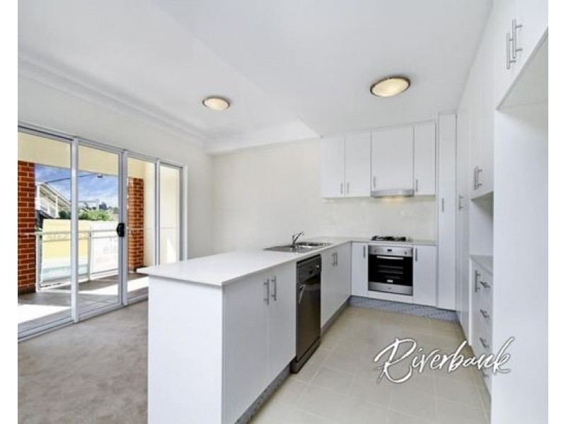 2/126 Merrylands Road, Merrylands NSW 2160
