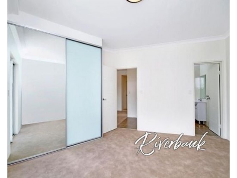 2/126 Merrylands Road, Merrylands NSW 2160