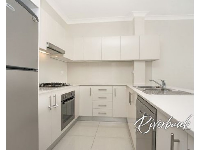 8/128-132 Woodville Road, Merrylands NSW 2160