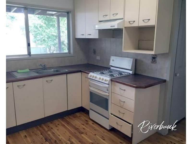 9 Pambula Crescent, Woodpark NSW 2164