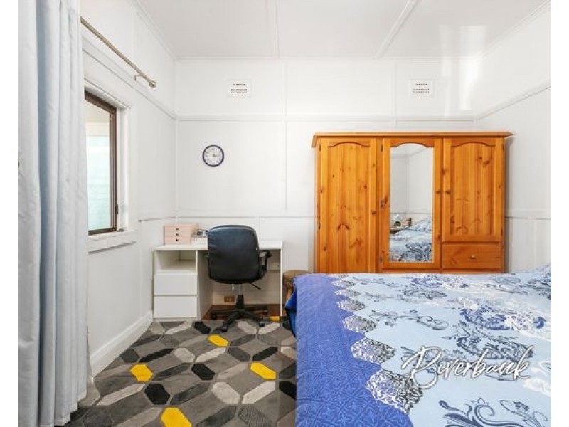 8 Broughton Street, Guildford NSW 2161