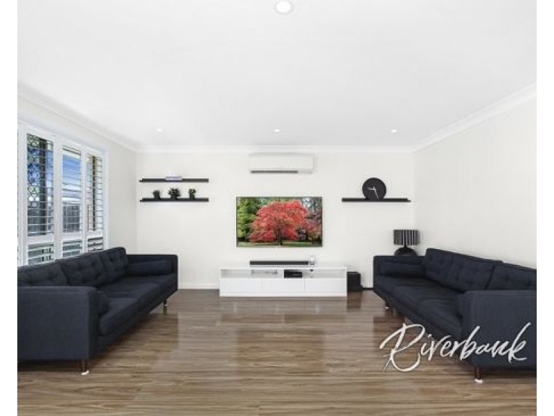 19 Biana Street, Pemulwuy NSW 2145