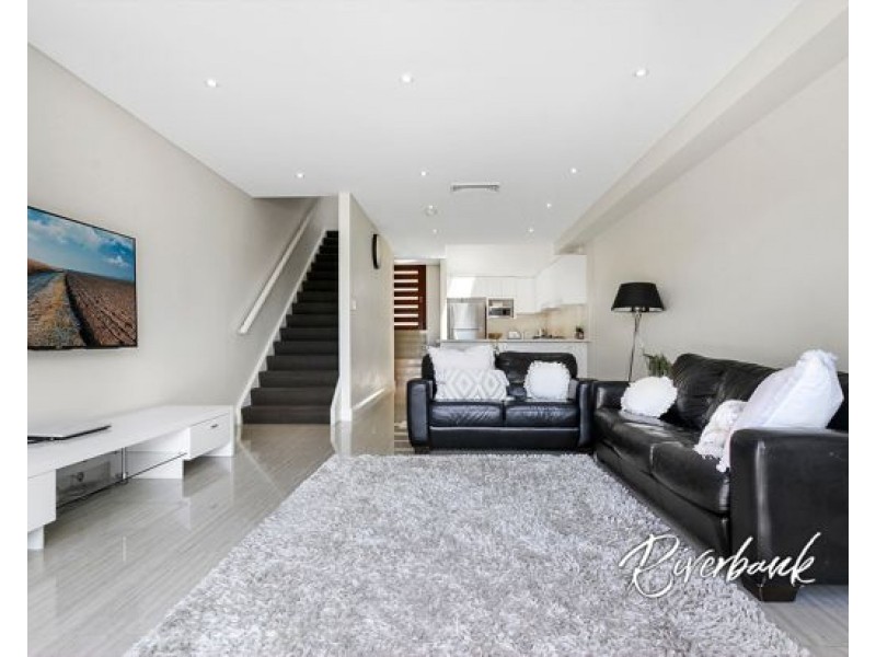 64 Daruga Avenue, Pemulwuy NSW 2145