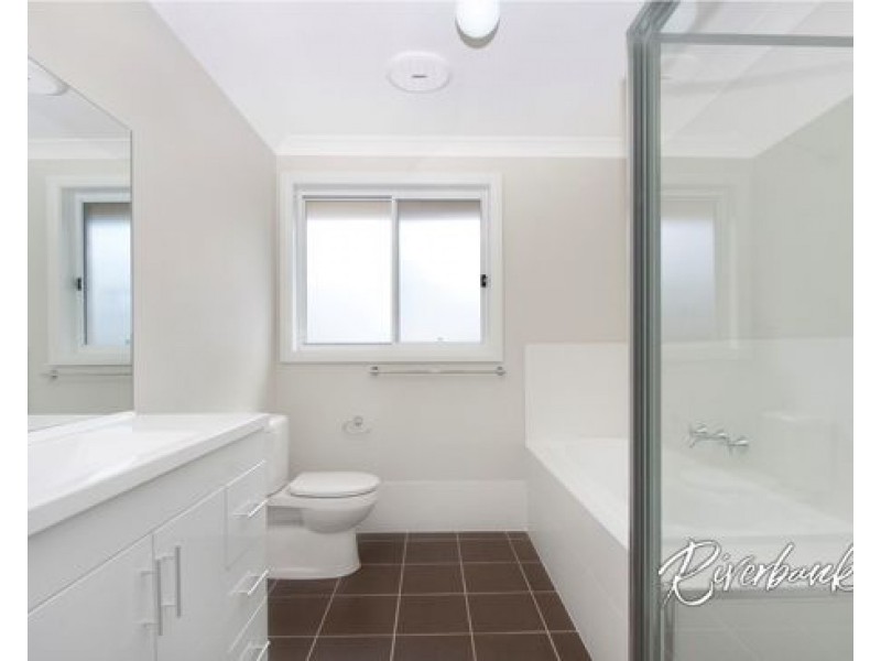 71 Lodges Road, Elderslie NSW 2570