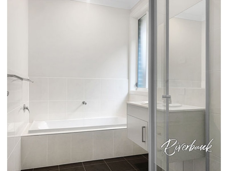 5 Antill Road, Edmondson Park NSW 2174