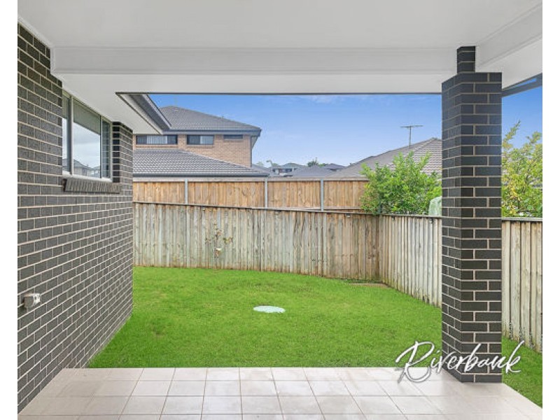 5 Antill Road, Edmondson Park NSW 2174