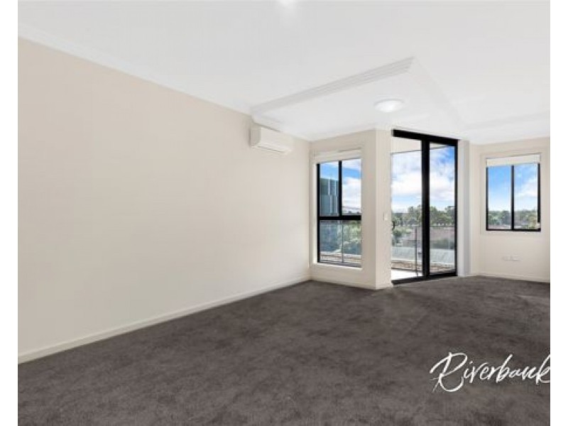 A202/48-56 Derby Street, Kingswood NSW 2747