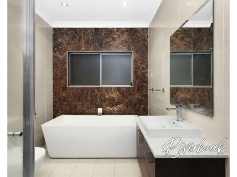 194 Driftway Drive, Pemulwuy NSW 2145