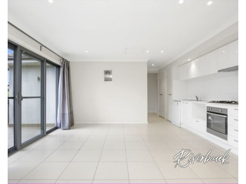 3 Numa Way, Glenfield NSW 2167