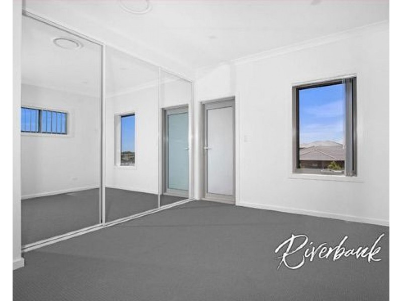 46 Bangalla Parade, Glenmore Park NSW 2745