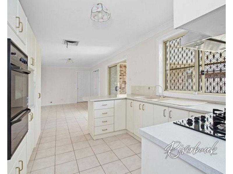 2 Jowarra Way, Merrylands NSW 2160