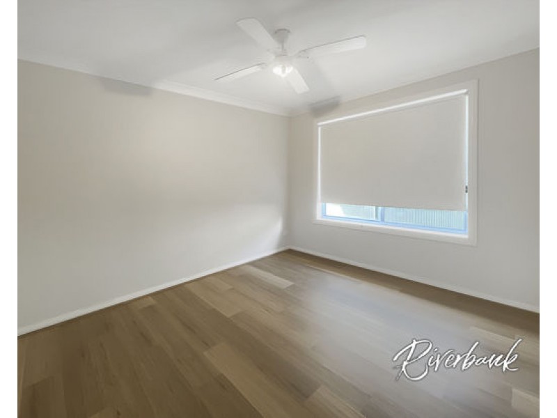 4 Marshall Avenue, Ropes Crossing NSW 2760