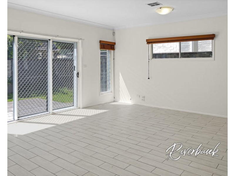 17 Parish Street, Pemulwuy NSW 2145