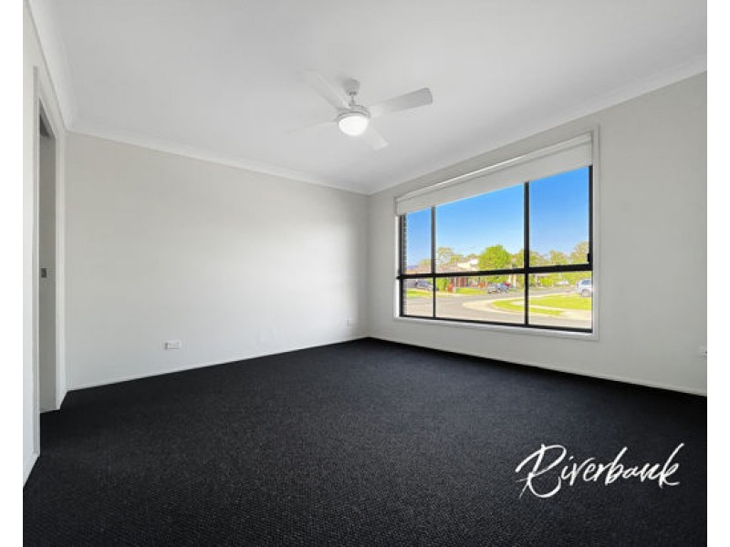 14 Crossley Avenue, Glenmore Park NSW 2745