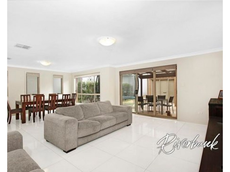172 Driftway Drive, Pemulwuy NSW 2145