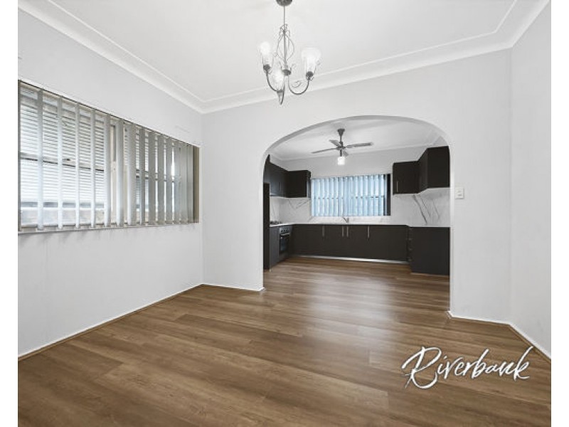 21 Hilltop Road, Merrylands NSW 2160