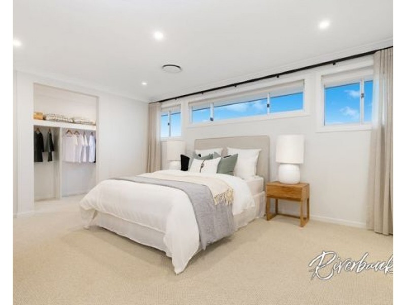 22 Dunkirk Road, Edmondson Park NSW 2174