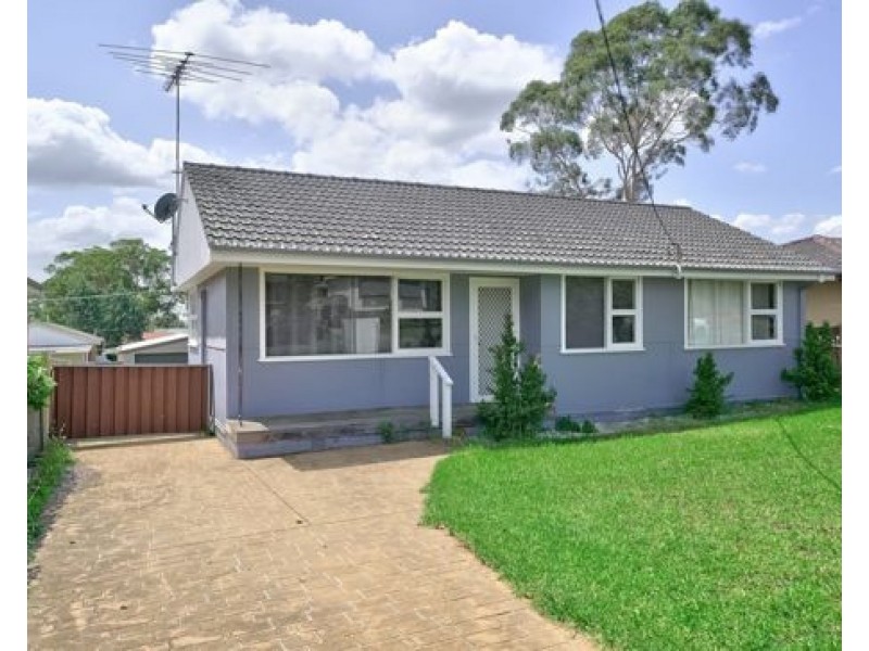 31 Doncaster Ave, Narellan NSW 2567