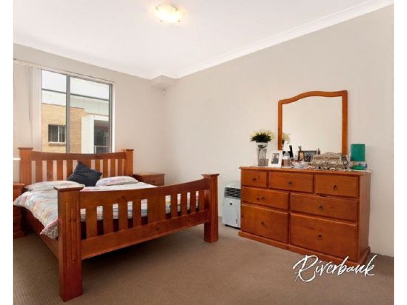 27/35-37 Darcy Road, Westmead NSW 2145