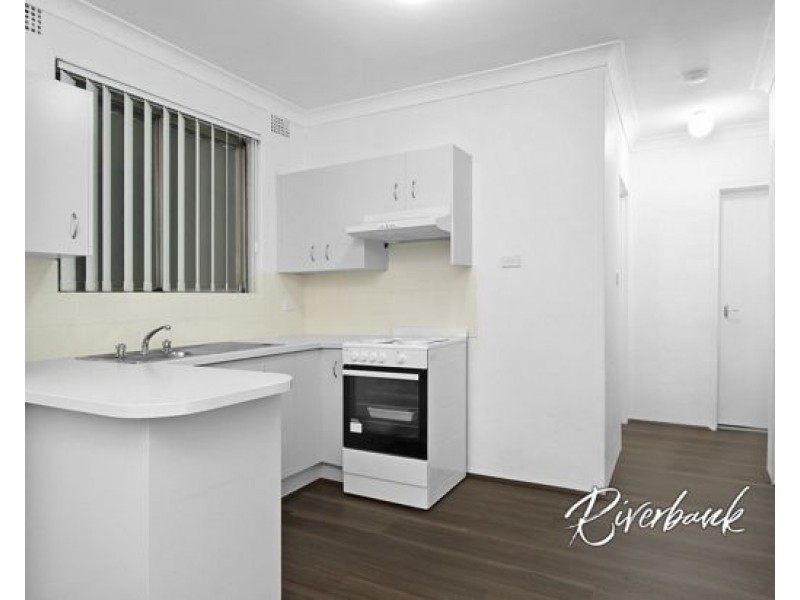 8/52-54 Birmingham Street, Merrylands NSW 2160