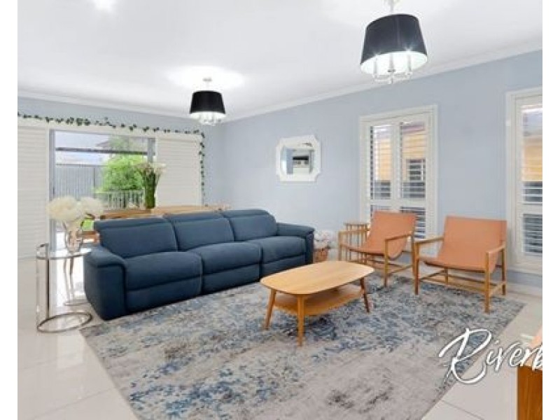 6 Warwick Road, Merrylands NSW 2160