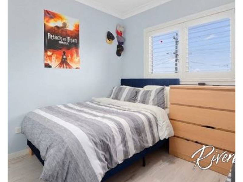 6 Warwick Road, Merrylands NSW 2160