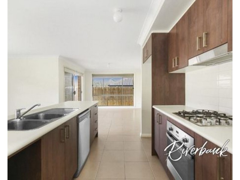 2B Dorset Street, Spring Farm NSW 2570