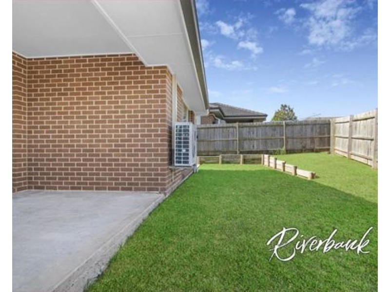 2B Dorset Street, Spring Farm NSW 2570