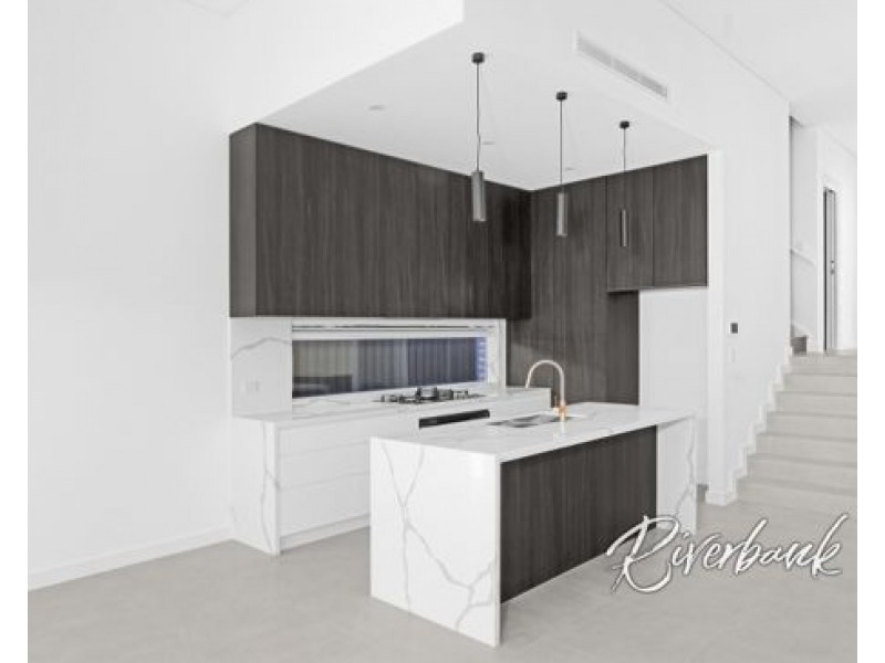 10 Winnima Cct, Pemulwuy NSW 2145