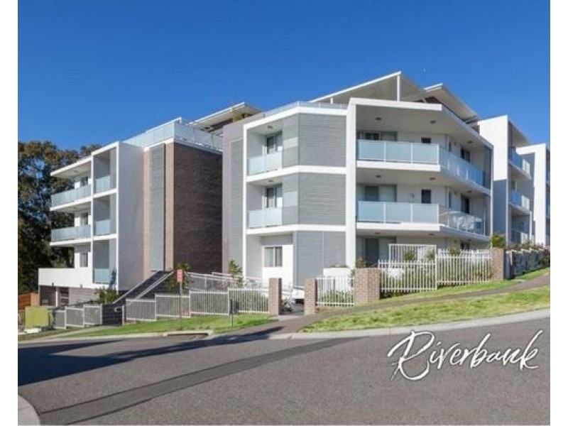 37/41 Santana Road, Campbelltown NSW 2560
