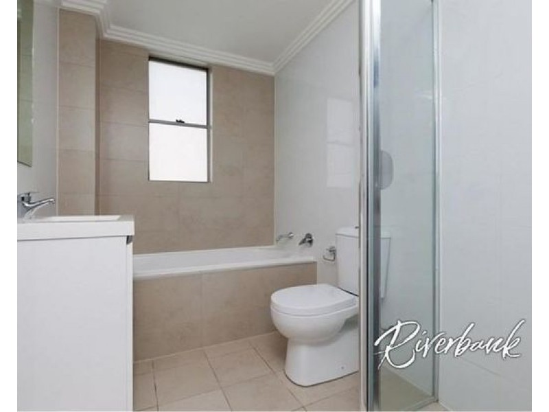 37/41 Santana Road, Campbelltown NSW 2560