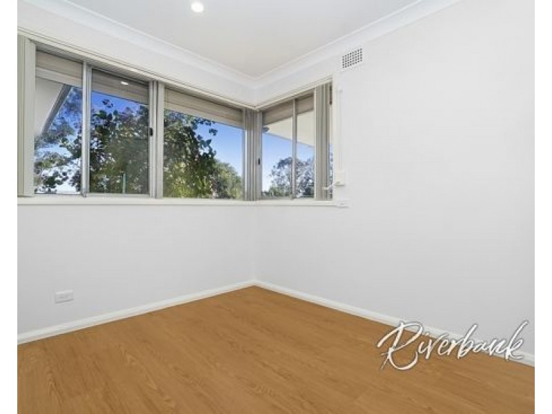 15 Nemesia Street, Greystanes NSW 2145