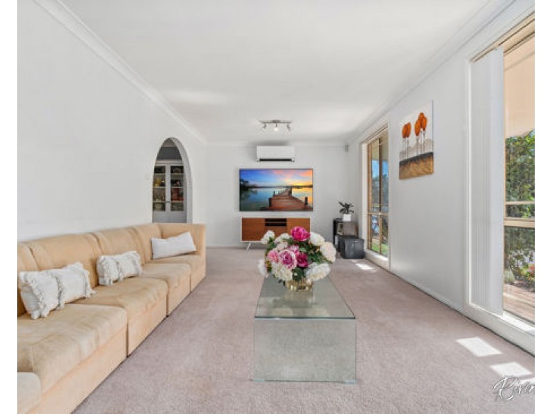 6 Jowarra Way, Merrylands NSW 2160