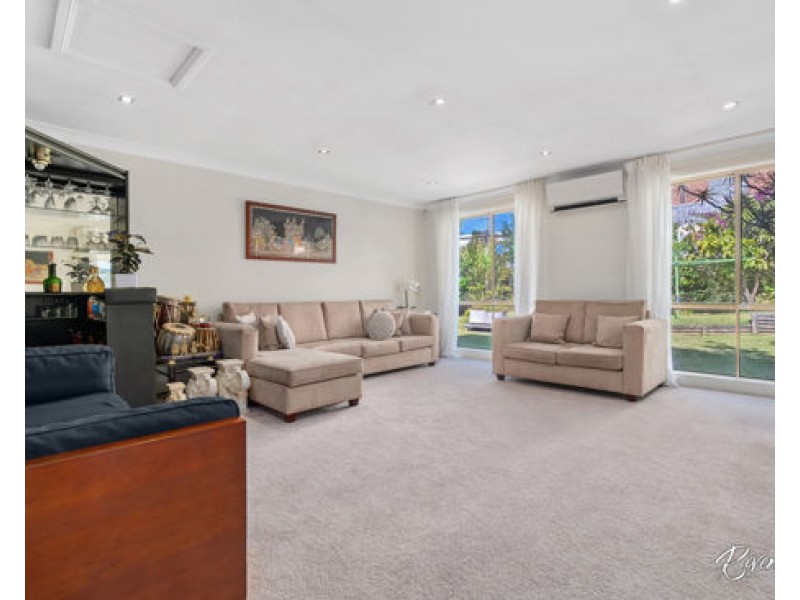 6 Jowarra Way, Merrylands NSW 2160