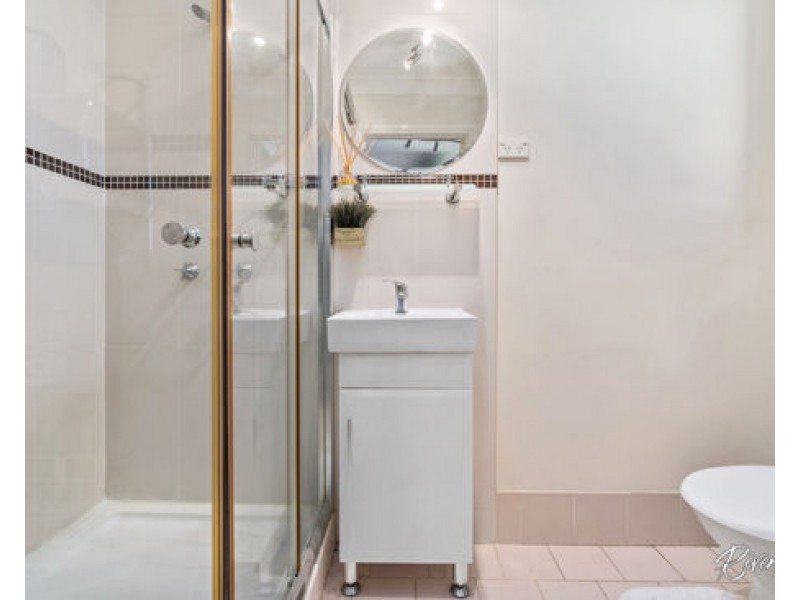 6 Jowarra Way, Merrylands NSW 2160