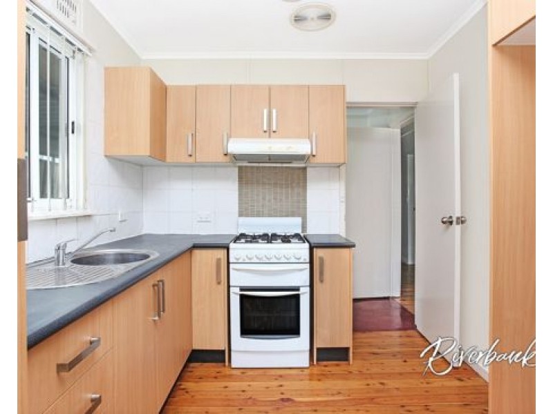 16 St Johns Road, Heckenberg NSW 2168
