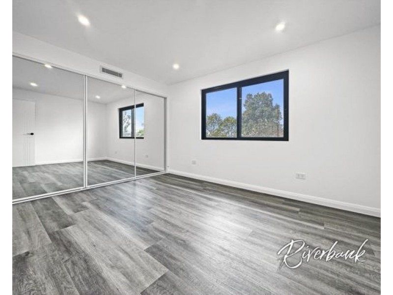 37 Barcom Street, Merrylands NSW 2160