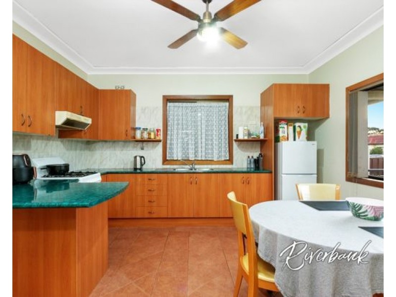 7 Malouf Street, Guildford NSW 2161