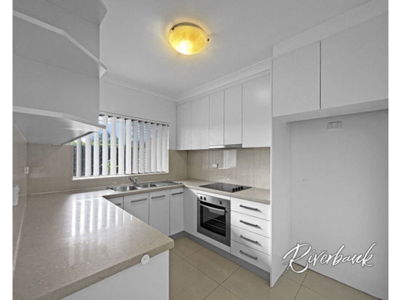 2/61-63 Windsor Rd, Merrylands NSW 2160