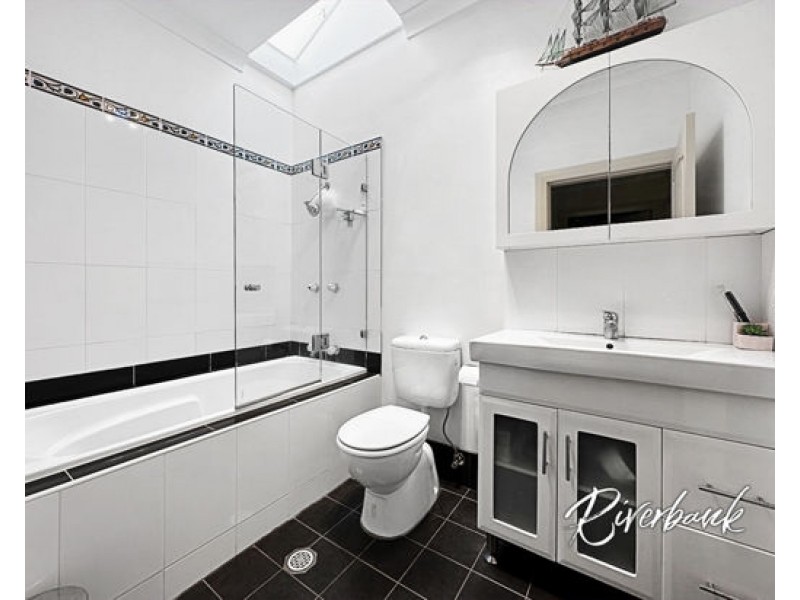 7 Dan Street, Merrylands NSW 2160