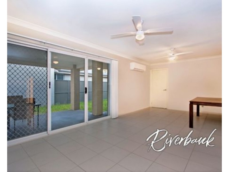 19 Stringybark Street, Ropes Crossing NSW 2760