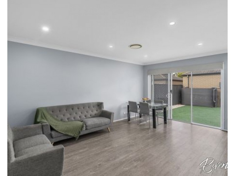 10 Driftway Drive, Pemulwuy NSW 2145