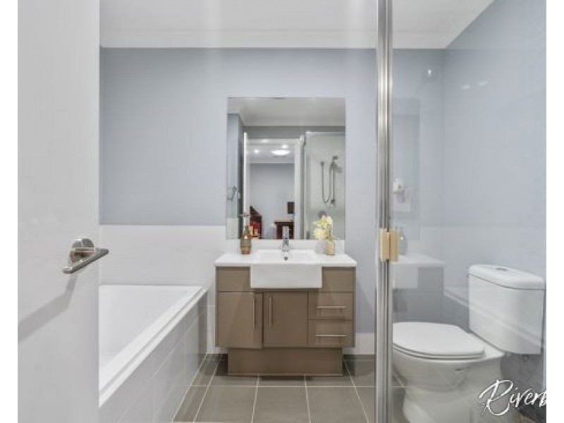 10 Driftway Drive, Pemulwuy NSW 2145