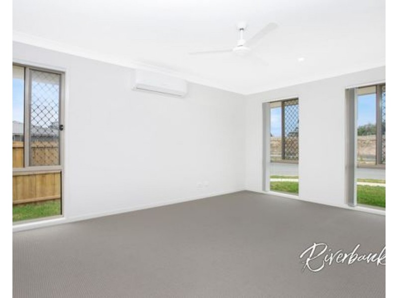 26 Vinny Road, Edmondson Park NSW 2174