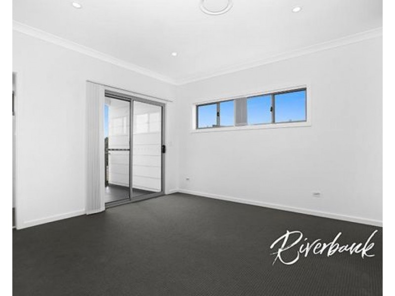 40 Bangalla Parade, Glenmore Park NSW 2745