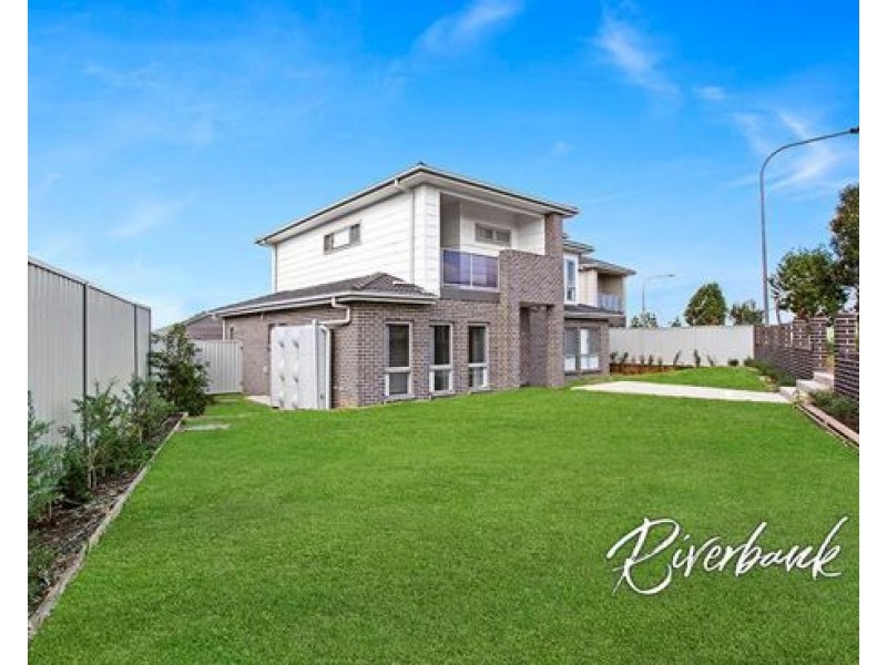 40 Bangalla Parade, Glenmore Park NSW 2745